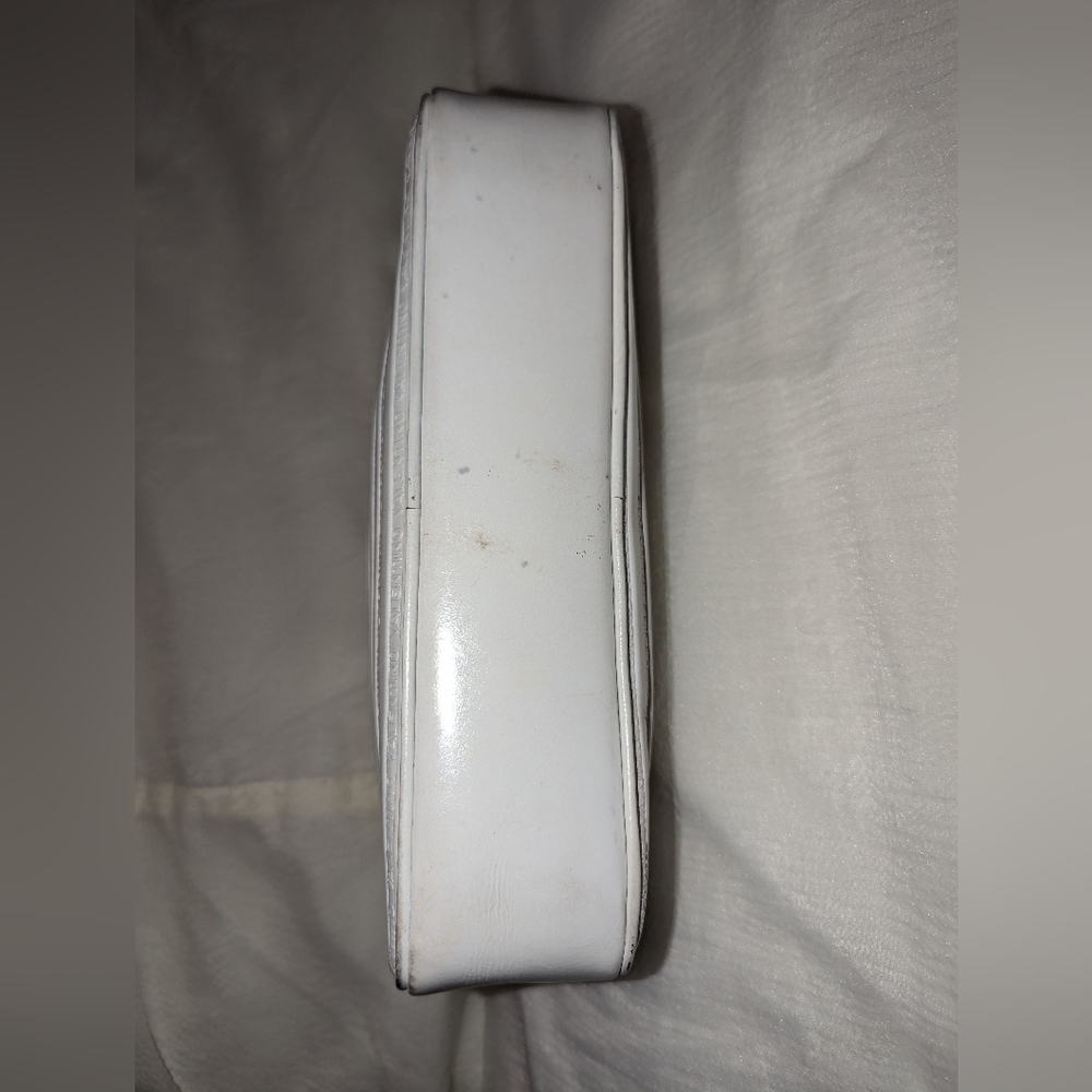 Mario Valentino Clutch Bag V Mark Leather White GUC - Picture 8 of 14